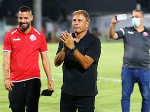 חיוך של מנצח, לוי (לירון מולדובן)