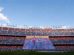 האוהדים הקטלונים התרגשו ביציעים (GETTY)