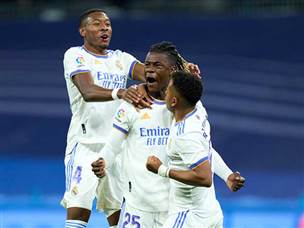 אבל אז הגיעה הפצצה של קמאבינגה (GETTY)