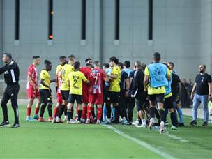 מה שהוביל למהומה (לירון מולדובן)