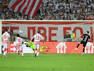 ודולב חזיזה היה חתום על רגע טראגי (האתר הרשמי)