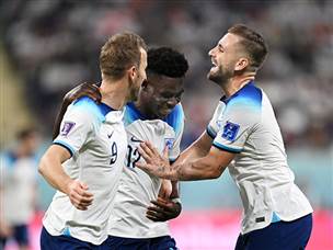 אנגליה הבטיחה שלוש נקודות (getty)