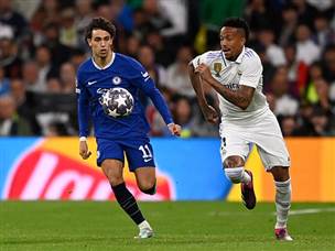 המשחק התחיל טוב מבחינת הבלוז (GETTY)