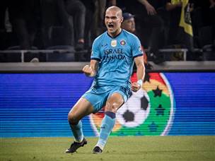 יובאנוביץ' איזן עוד במחצית הראשונה (עודד קרני)