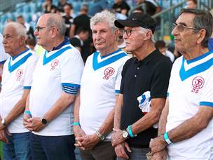 שחקני העבר של הפועל פתח תקווה שזכו לטקס מרגש בפתיחה (אלן שיבר)