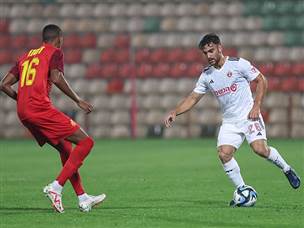 בהמשך, היא נסוגה לאחור (צילום: לירון מולדובן)