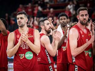 חגיגה אדומה (עודד קרני)