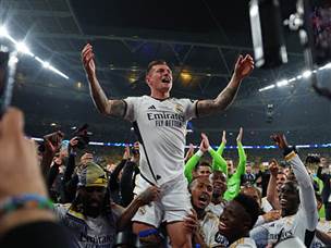 שלחו את טוני קרוס לחגוג בגדול (getty)