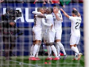 הבלאנקוס חגגו (GETTY)