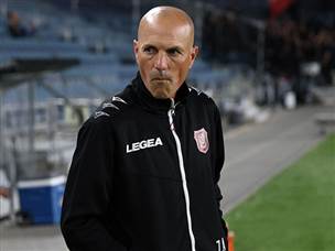 זיו אריה מסמן וי ראשון בפלייאוף (צילום: דני מרון)