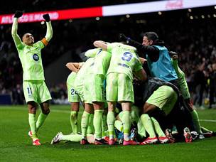 ברצלונה עם ניצחון ענק במרוץ האליפות (Getty)