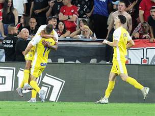 בדרך למחצית של 0:3 גדול (צילום: אלן שיבר)