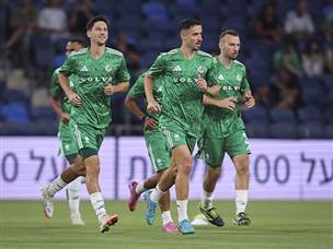 מכבי חיפה סוף סוף יצאה לדרך (צילום: מאור אלקסלסי)