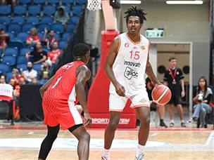 הנרי. הוביל ריצת 1:17 (ברני ארדוב)