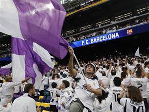תחת אווירה חלומית (Photo by OSCAR DEL POZO/AFP via Getty Images)