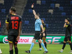 כשלא מעט כרטיסים נשלפו (קובי אליהו)