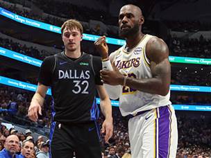 פלאכ שוב התפוצץ, דאלאס ניצחה 128:134 את הלייקרס