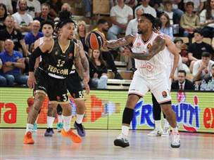 ג`ונס היה נקודת האור היחידה (Getty)