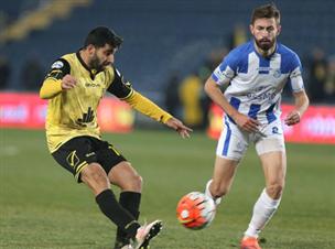 קיבל צ'אנס בהרכב