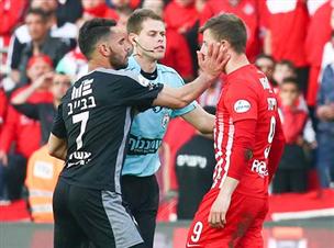 הפועל היתה עצבנית (דני מרון)