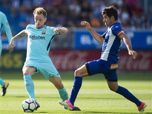 אלאבס נותרה רק עם המחמאות (getty)