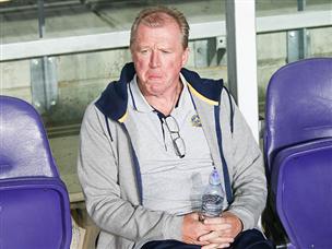 מקלארן נראה מודאג. יש לו הרבה סיבות טובות לכך (צילום: דני מרון)