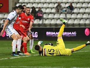 זועבי. בקושי נאלץ לזנק (אנצ'ו גוש)