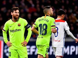 יכול להיות מאוכזב? מסי (UEFA)