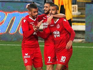 ספורי חוגג את השלישי (אלן שיבר)