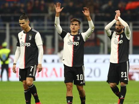 קיצוץ הוא לא נדבה. יובנטוס תצטרך להשיב את הכסף לשחקנים (GETTY)