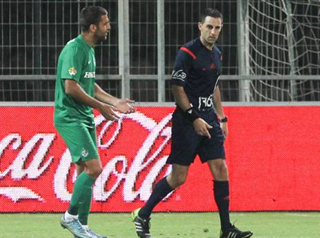 "טעיתי כשחזרתי לישראל". שכטר במדי חיפה