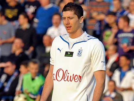 "הגניבה" של דורטמונד - לבנדובסקי לא ברשימה (getty)