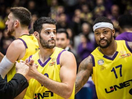 הרוש, הסמל עוזב (מנהלת הליגה)