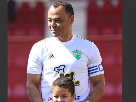 קאפו. בן 50 (אינסטגרם)