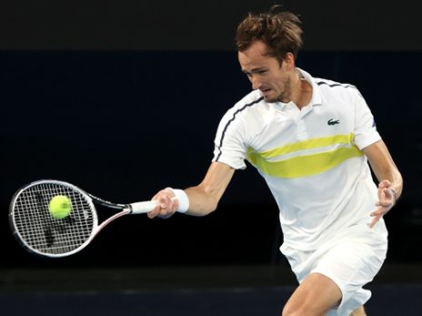 מדבדב ניסה להפריע (GETTY)