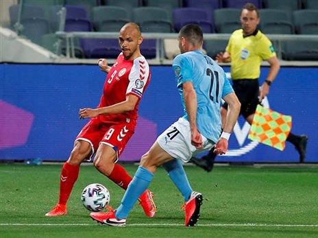 שתי דרגות מעל זהבי. בריית'וויט (אלן שיבר)