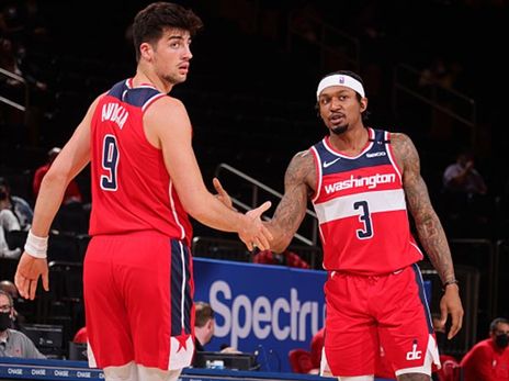 ביל בחוץ. ולא נתנו לדני להוביל כדור (GETTY)