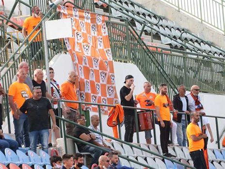 הקהל של נס ציונה מתכונן לקרב הקריטי מול נוף הגליל (אודי ציטיאט)