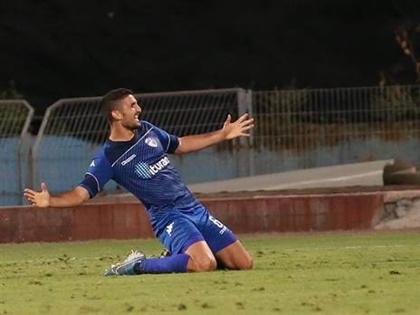 סירב להצעה של חצי מיליון יורו על אורי דהן (אלן שיבר)