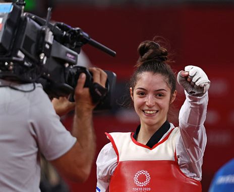 פאריס מחכה לה. (GETTY)