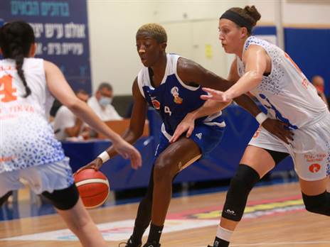 לא יכלה למנוע את ההפסד של ר''ג. ג'נקינס (איגוד הכדורסל)