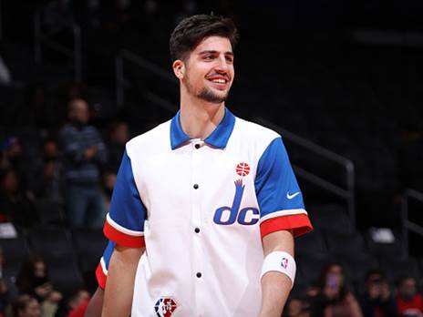 אבדיה. נורת אזהרה (Getty Images)