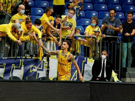 התהפך פה על כולם. סקוטי ווילבקין (אלן שיבר)