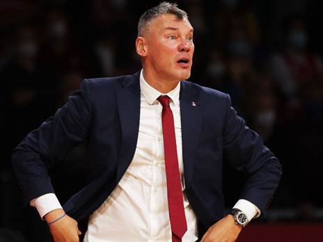 "נראינו מתים עד שעשה את זה". שארונאס יסיקביצ'יוס (getty)