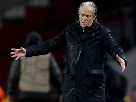 איבד את חדר ההלבשה. ז'ורז'ה ז'סוס (getty)