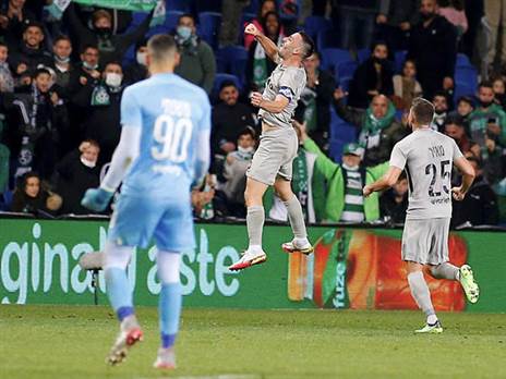 "רכש משמעותי בינואר, כיף שהוא חזר" (אלן שיבר)