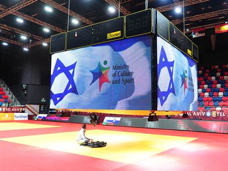 בפעם החמישית ברציפות בהיכל שלמה (שלום ענסי, צלמונלה)