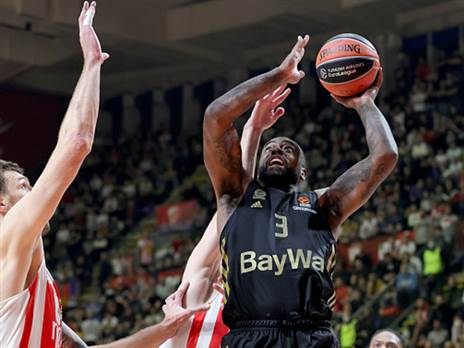 ריברס. התחיל בבאיירן, לפתע נחת בבירה (Getty Images)