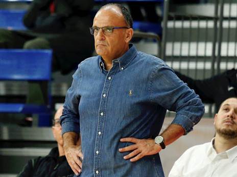 "הישראלים הוציאו אותנו מהבוץ". בית הלחמי (אלן שיבר)