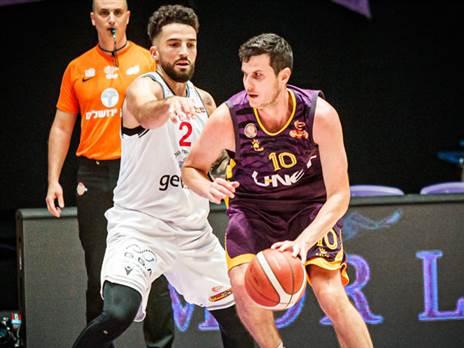 מאמין שג'ונסון ישחק מחר. פניני (מנהלת הליגה)